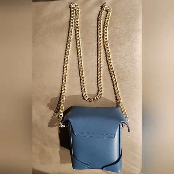 MANU ATELIER Pristine micro leather shoulder bag - Picture 4 of 15